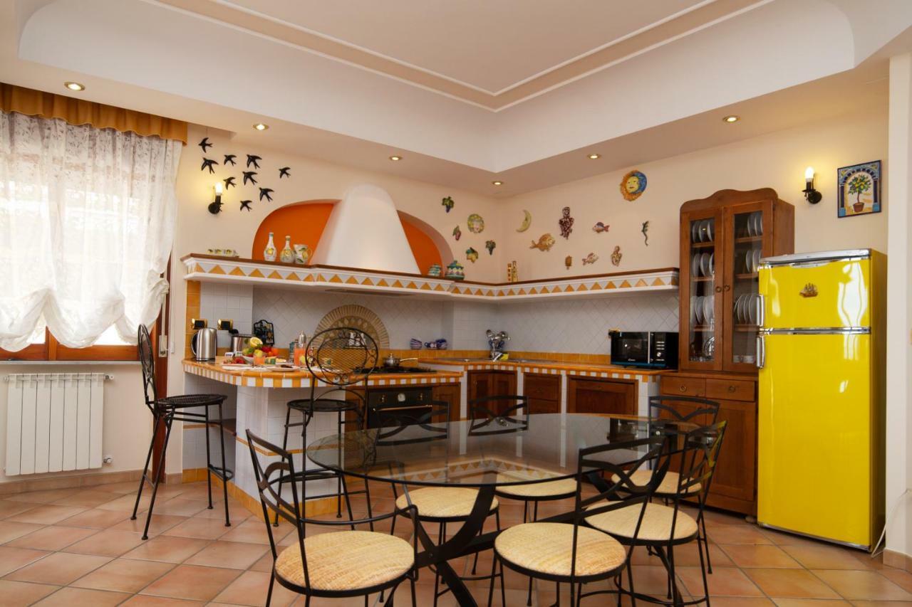 Apartmán Panorama Host - Domus Amalfi Coast Maiori Exteriér fotografie